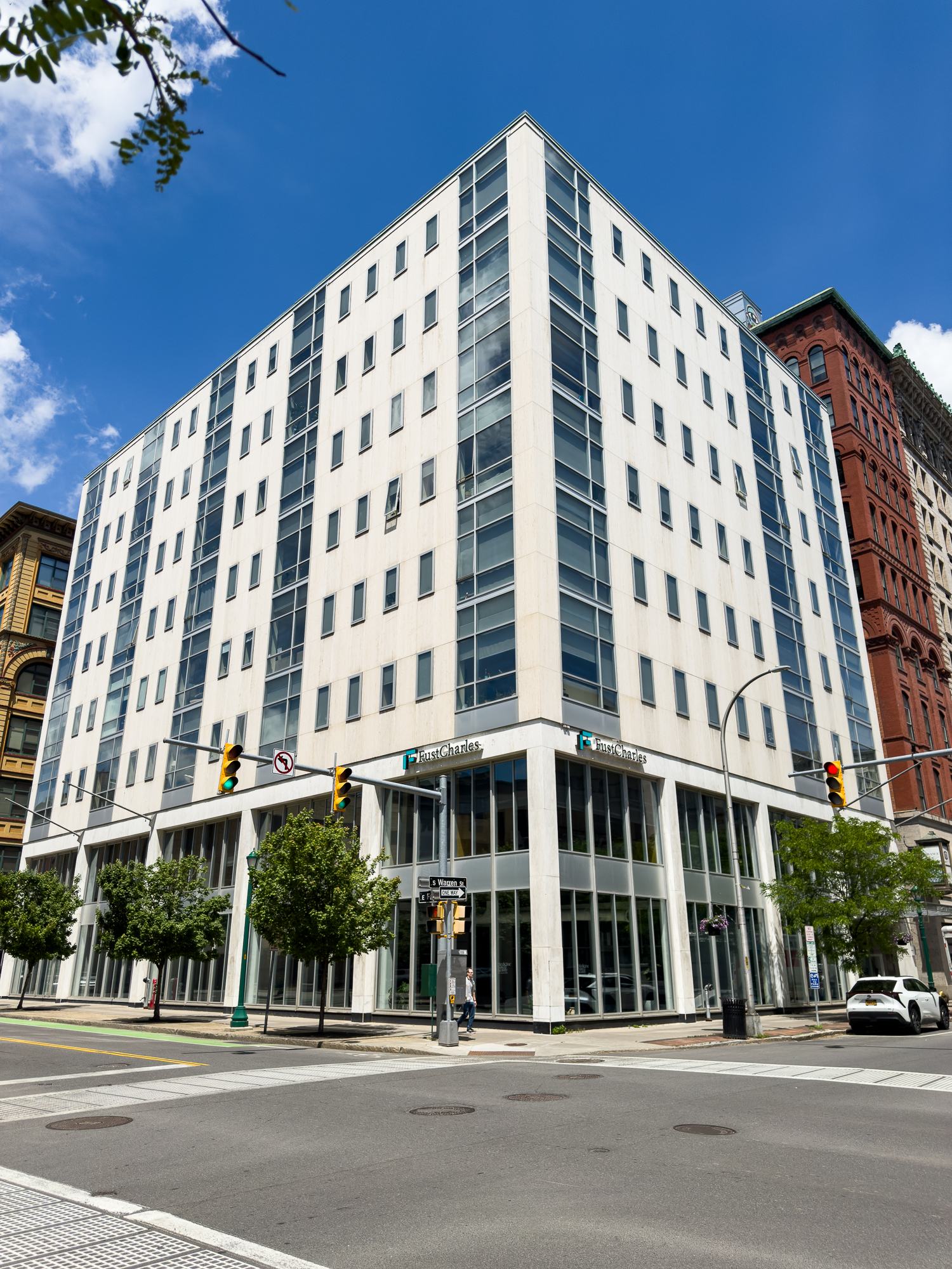 Merchants Commons Corner